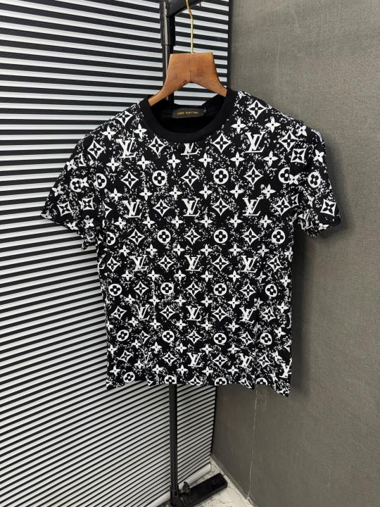 Louis Vuitton Monogram Print T-Shirt (Black)