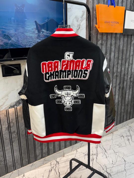 NBA Chicago Bulls Imported Varsity Jacket